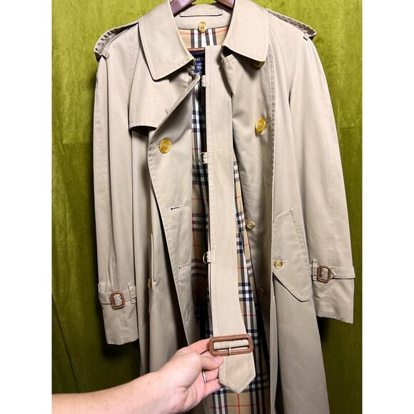Vintage Burberrys’ Classic Trench Coat with Nova Check Lining - Picture 13 of 16